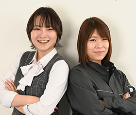 ネイル・ピアス・髪型自由
